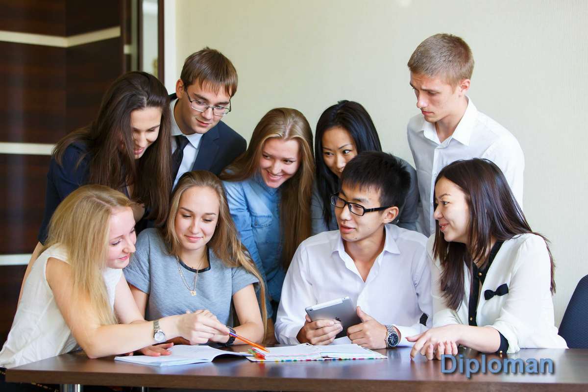 Диплом для иностранцев Студенты иностранцы